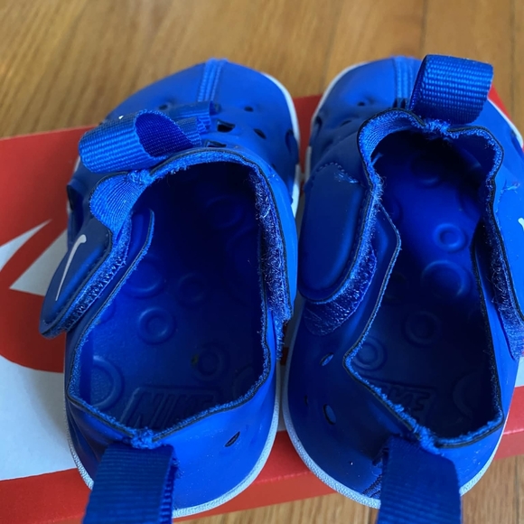 Nike Sunray Protect 4 Kids Royal Blue Water Shoe Size 6c - Picture 10 of 11